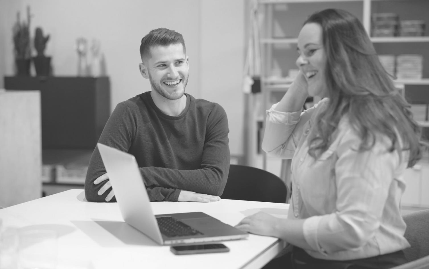 Persönliche Finanzberatung - Vertrauen und Kompetenz im direkten Gespräch