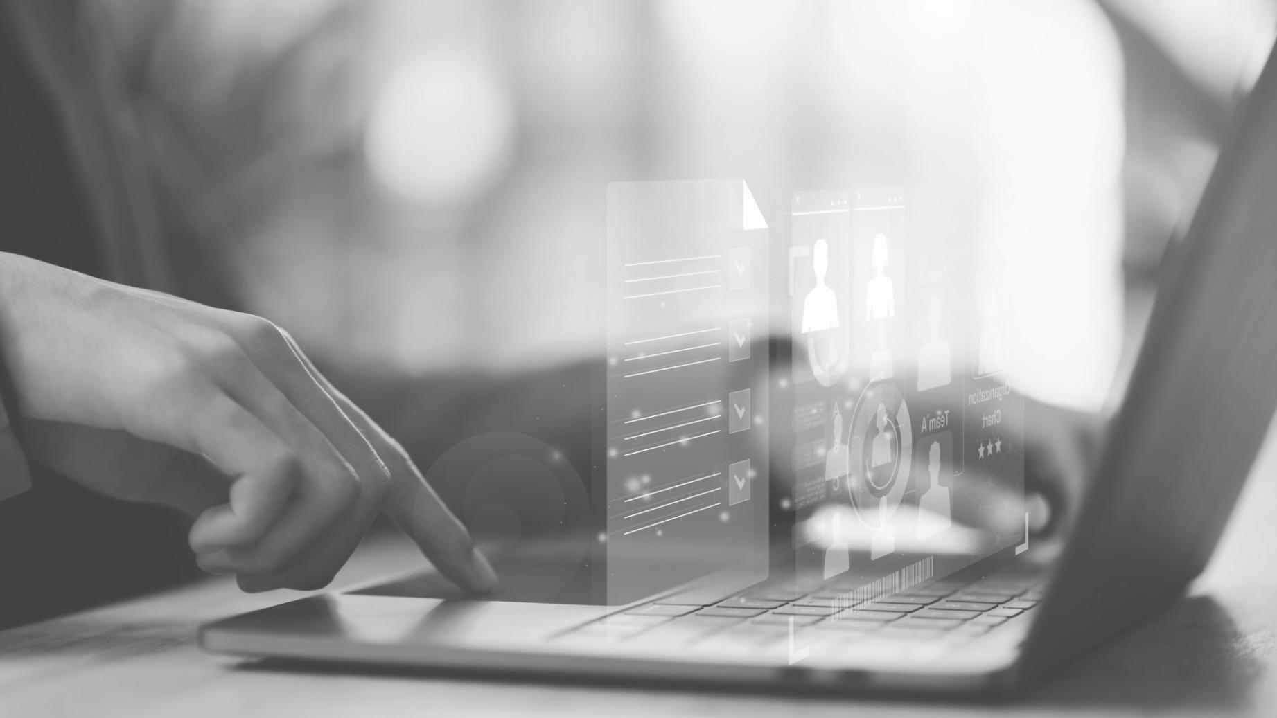 Finanzplanung Arbeitsplatz mit Dokumenten und Diagrammen